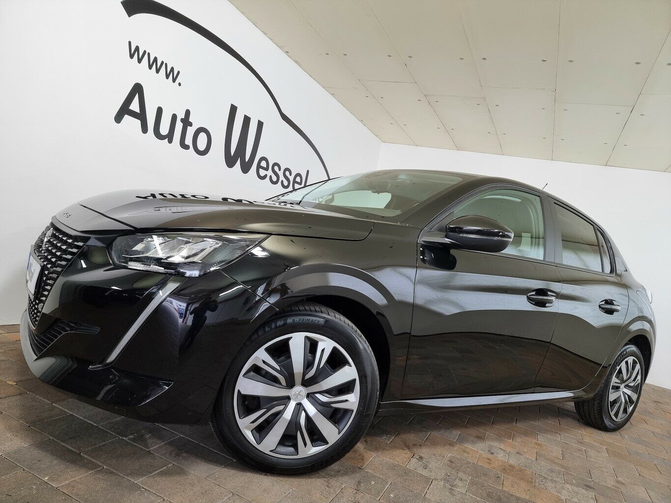 PEUGEOT 208 Active Pack LED Kamera APP Tempomat SHZ