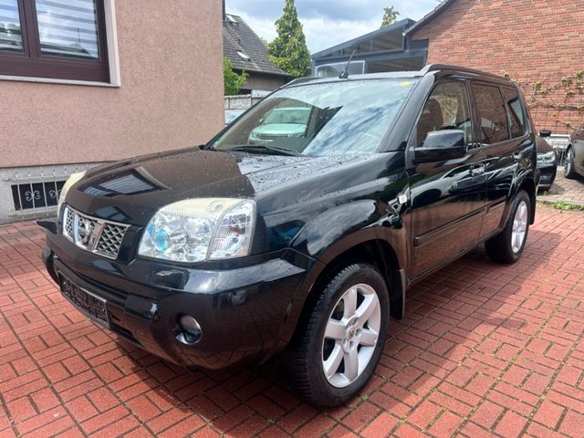 Nissan X-Trail 2.4i Elegance AUT+PANO+LEDER+2.HD