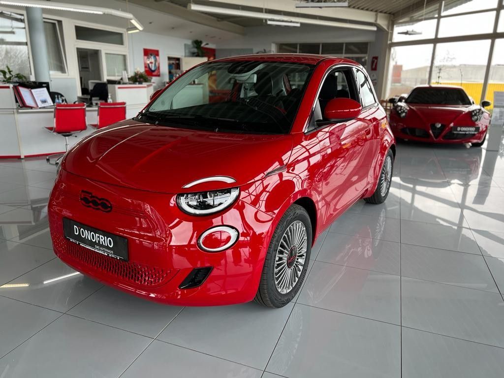 FIAT Fiat 500 Elektro Red, Rückfahrkamera, Sitzheizung