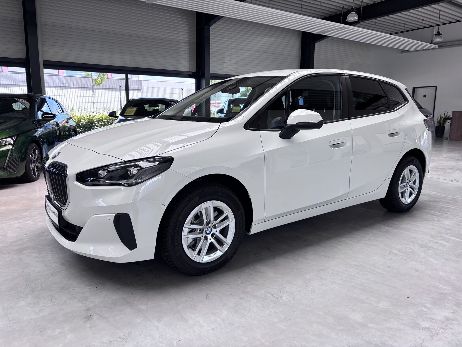 BMW 220 ACTIVE TOURER AUTOMAT NAV+LED+KAMERA+KEYLESS