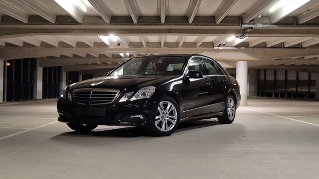 Mercedes-Benz E 350 CGI E -Klasse Lim. AT, RFK, Navi, AHK