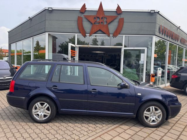VW Golf Variant , HU 09/25