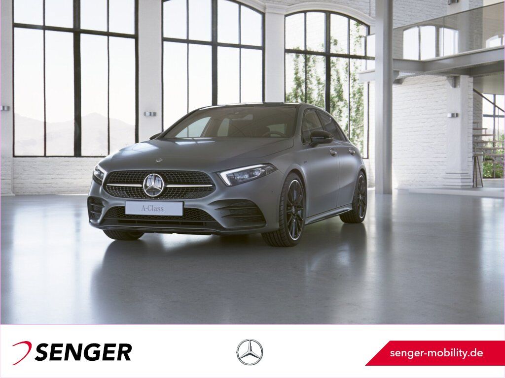 Mercedes-Benz A 250 e AMG-Line Night Multibeam Panorama Kamera