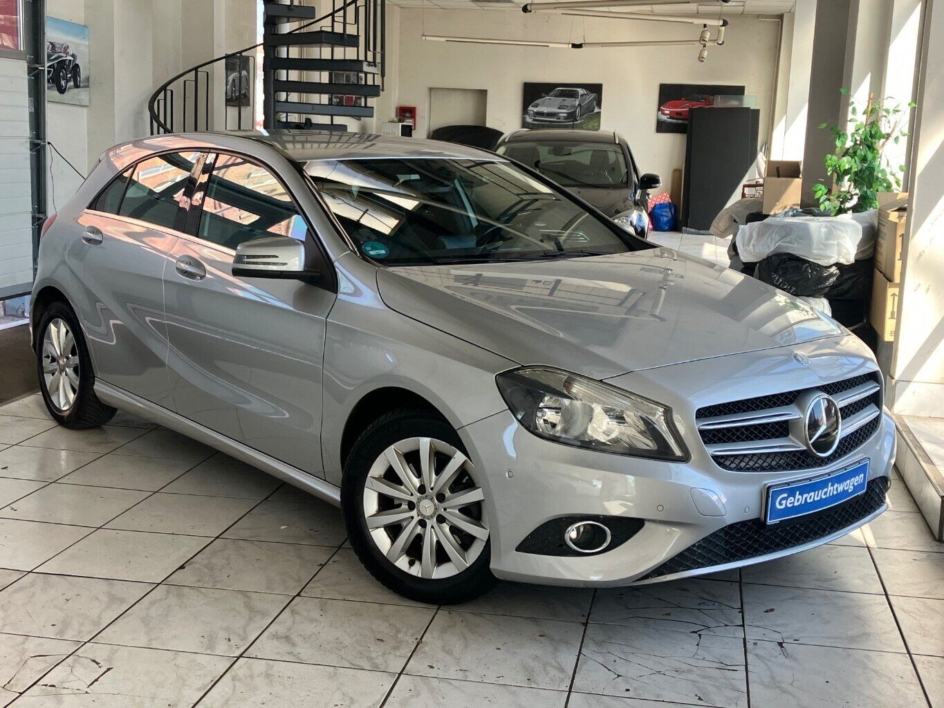 Mercedes-Benz A 200 Style 7G-DCT Park-Assistent
