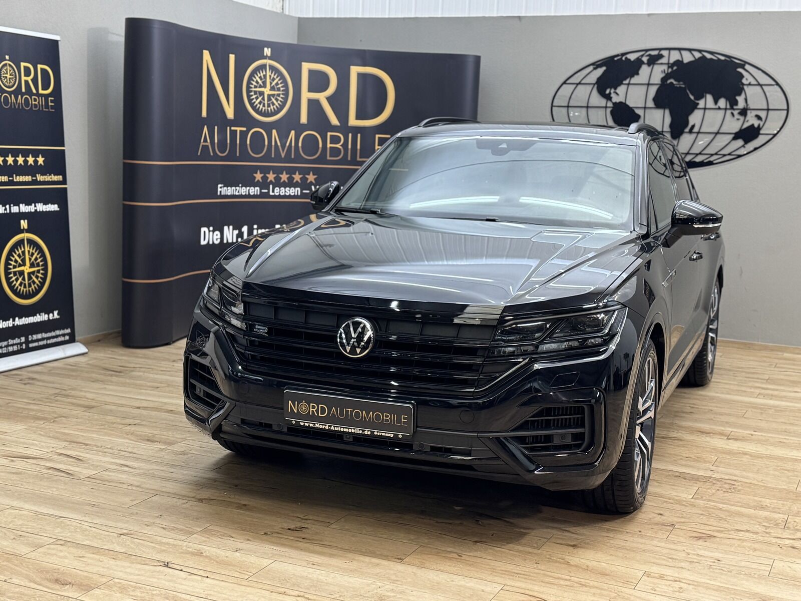 VW Touareg R-Line Black Style 3.0 TSI Pano/Luft/21/