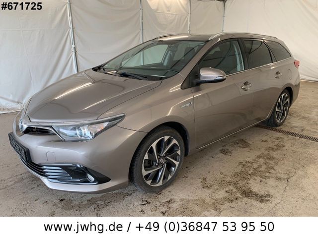 Toyota Auris Touring Sports Hybrid Design Edition Tempo