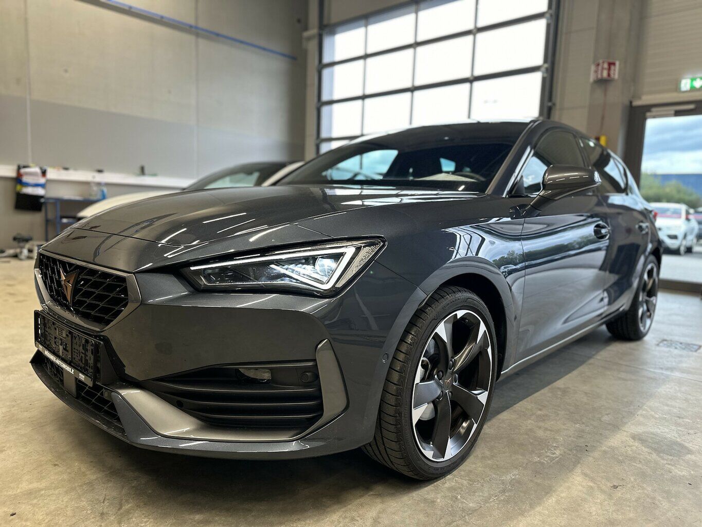 CUPRA Leon 1,5eTSI DSG Matrix ACC Navi Assist L