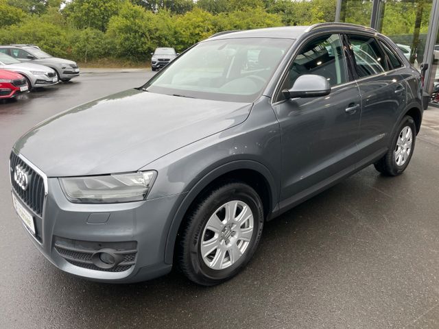 Audi Q3 2.0 TFSI quattro Navi Teilleder AHK PDC