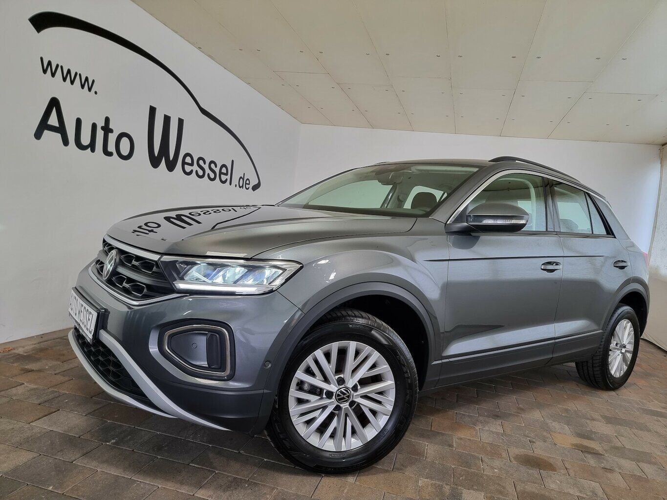 VW T-Roc Life LED ACC APP AID DAB SHZ Klima Kamera