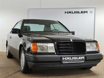 Fahrzeug MERCEDES-BENZ 300 undefined