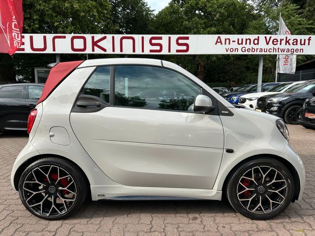 Smart fortwo Cabrio BRABUS Xcl DCT*NAVI*JBL*KAM*117PS