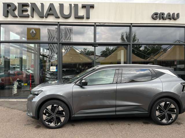 Renault Scenic 220 Long Range Techno