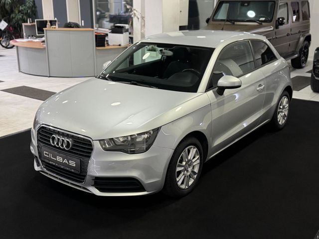 Audi A1 1.6 TDI attraction*NAVI*TÜV NEU*SERVICE NEU*