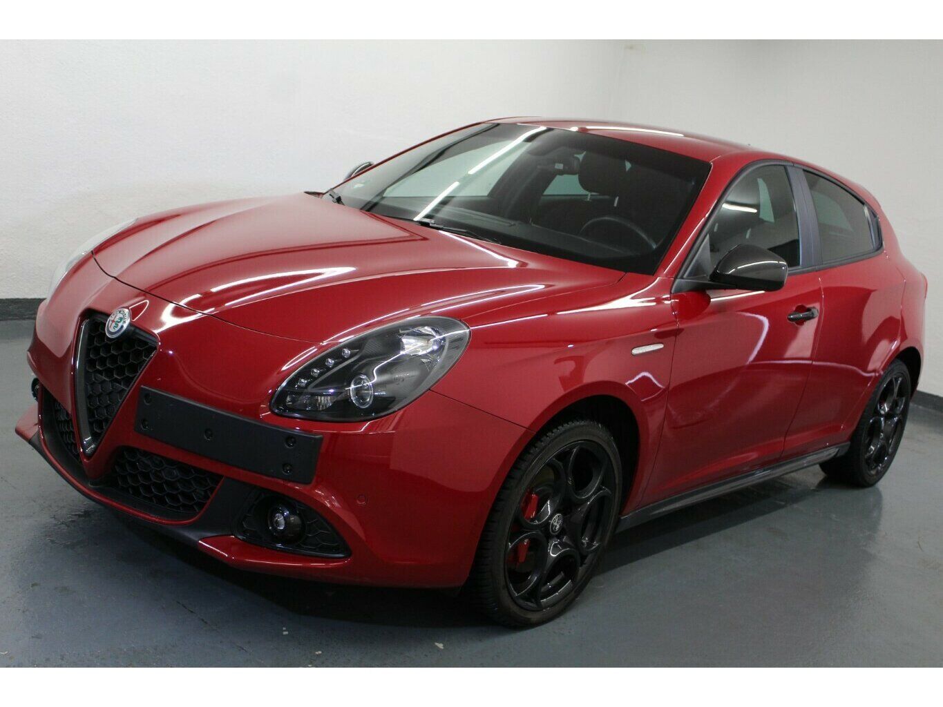 ALFA ROMEO Giulietta 1.4 Sport Navi+Sitzheizung+Allwetter+PDC!