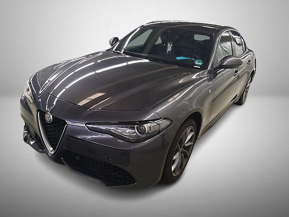 Alfa Romeo Giulia 2.0 Turbo TI Q4 AT8*Assistenz-Paket*Kamer