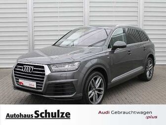 Fahrzeug AUDI Q7 undefined