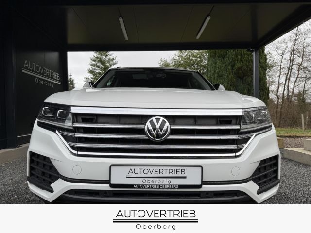 Second hand Volkswagen Touareg 3.0 TDI