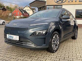 Fahrzeug HYUNDAI Kona undefined