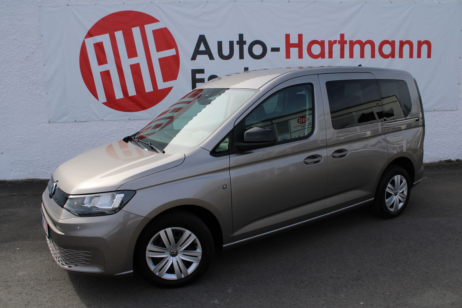 VW Caddy 2.0 TDI Kombi Sitzhzg PDC Ahk Allwetter