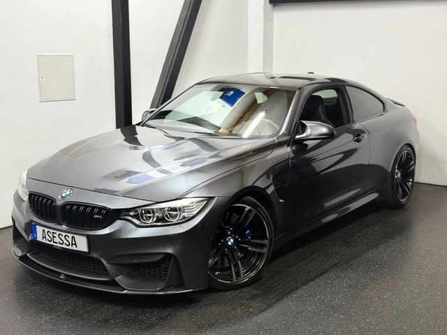 BMW M4 Coupe DKG*CARBON*DE-FZG*HUD*360K*INDIVIDUAL*