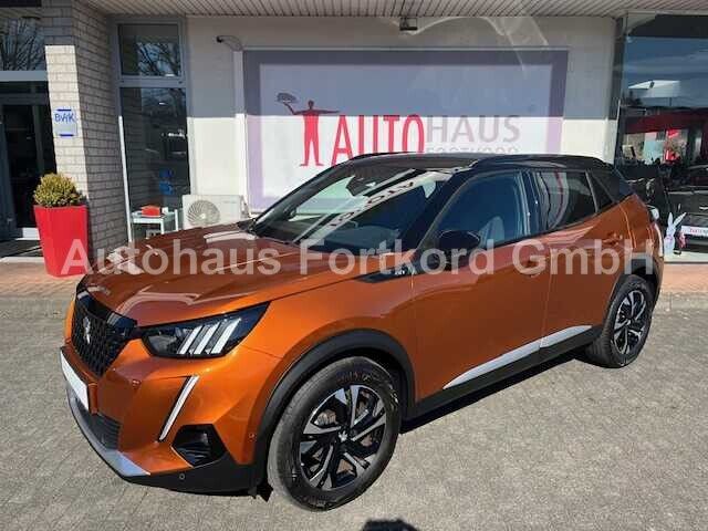 Peugeot 2008 PureTech 1.2 GT - Navi, LED, PDC, SZ