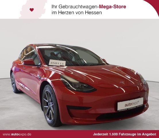 Tesla Model 3 Standard Reichweite Plus
