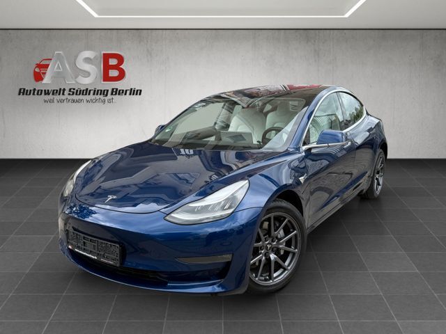 Tesla Model 3 Long Range Dual AWD LEDER *Kamera*1.Hd.