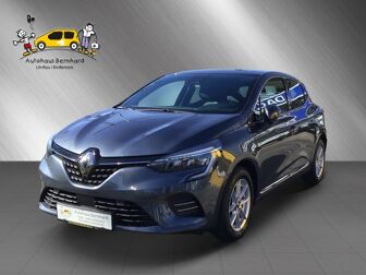 Fahrzeug RENAULT Clio undefined