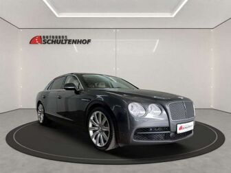 Fahrzeug BENTLEY Flying Spur undefined