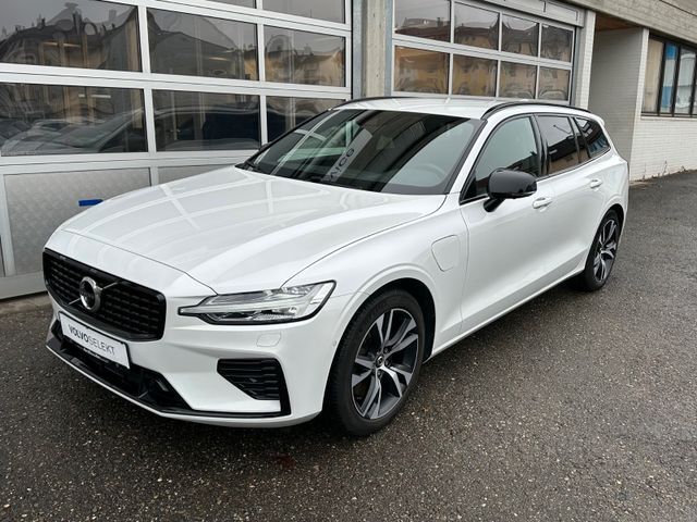 Volvo V60 T8 R-Design Recharge Plug-In Hybrid AWD