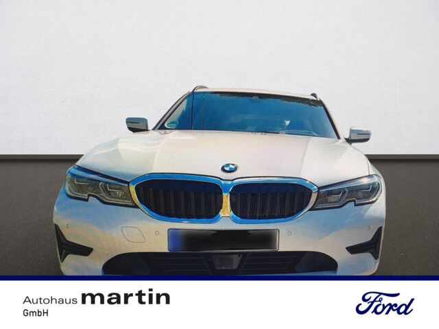BMW 320 d Advantage NAVI SHZ AHK HUD ACC LASER