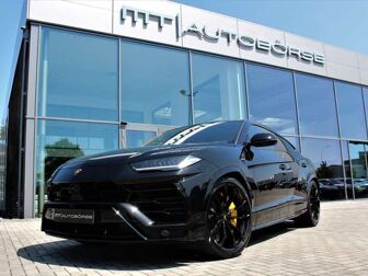 Fahrzeug LAMBORGHINI Urus undefined