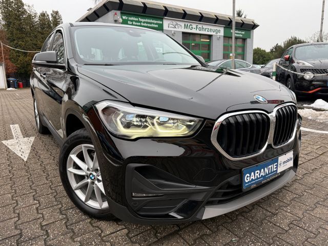BMW X1 Baureihe X1 xDrive 18 d NAVI PROF LED AHK DAB
