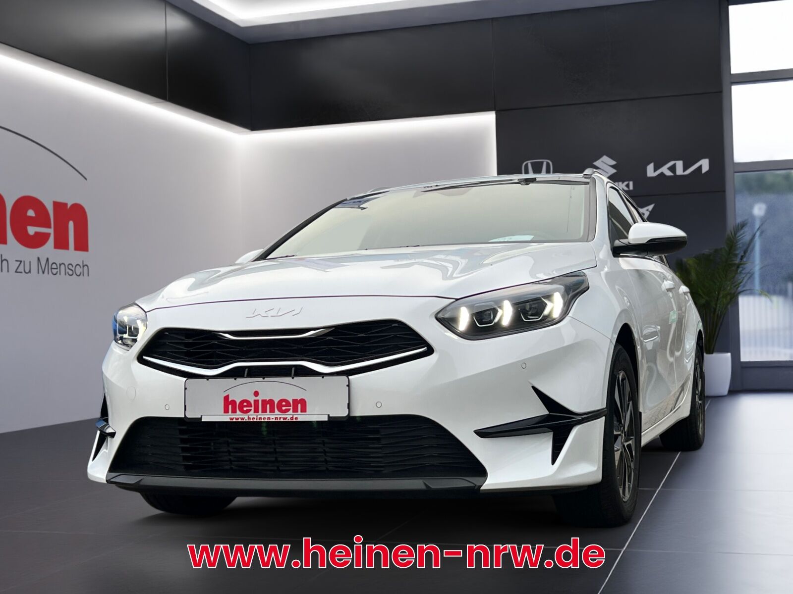 Kia ceed SW 1.5 T-GDI DCT GOLD NAVI LED SPURHALTE