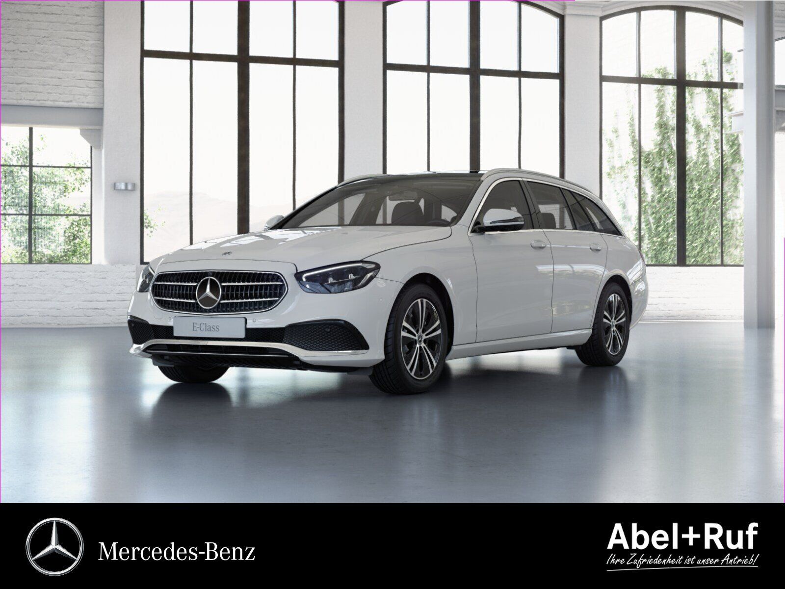 MERCEDES-BENZ E 220 d T AVANTGARDE+Burm+Pano+TotW+StHz+AHK+360