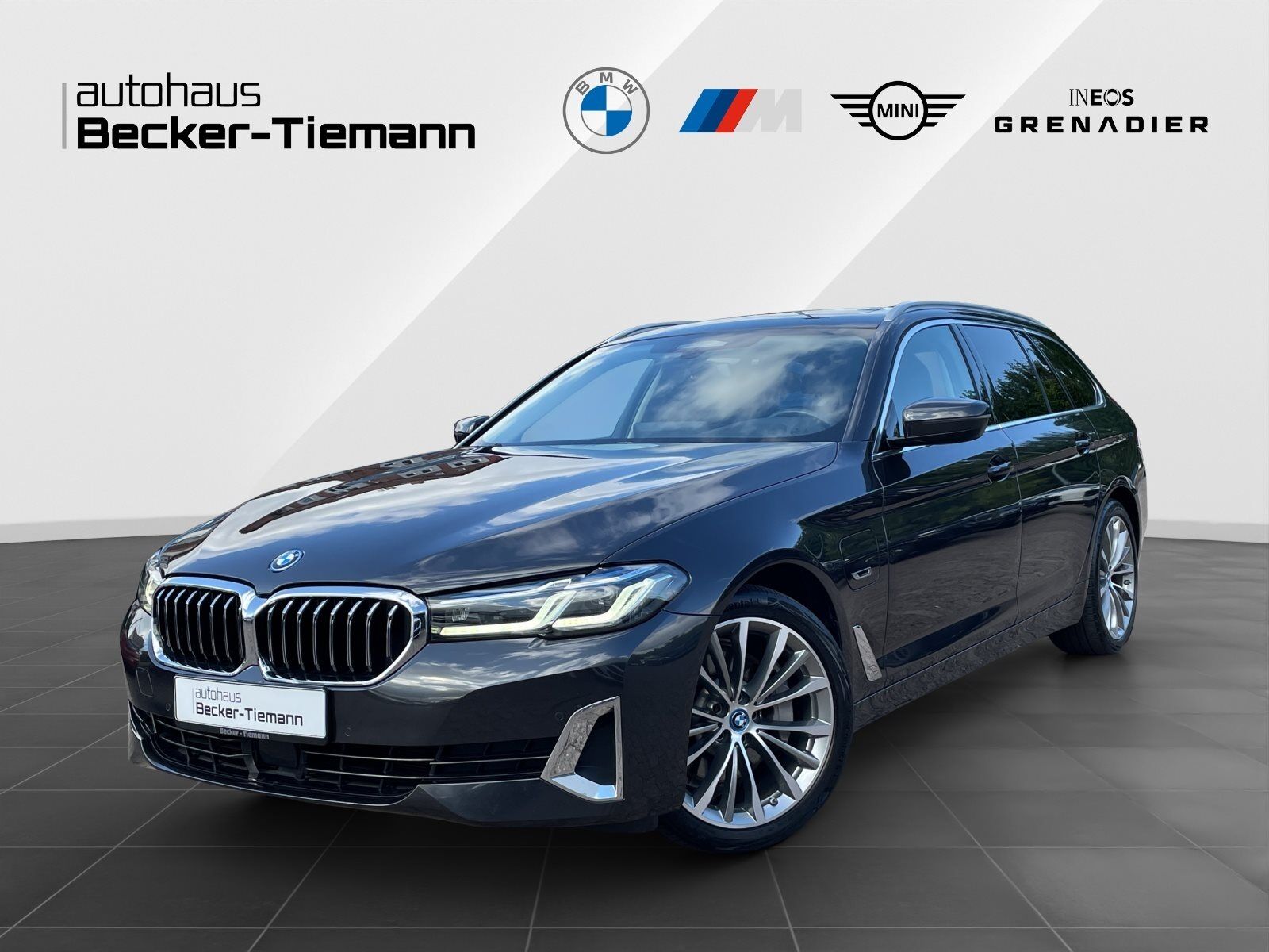 BMW 530e xDrive Touring/ AHK/ Pano/ Laser/ DA Prof.