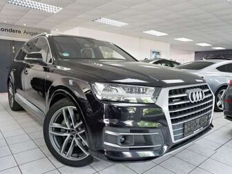 Fahrzeug AUDI Q7 undefined