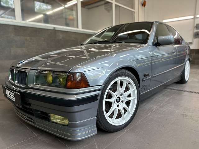 Alpina B6 2.8/2 Schalter JAPAN Import Sammler