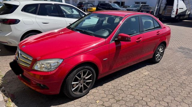 Mercedes-Benz C 180 Kompressor Lim. KLIMA+SHZ+