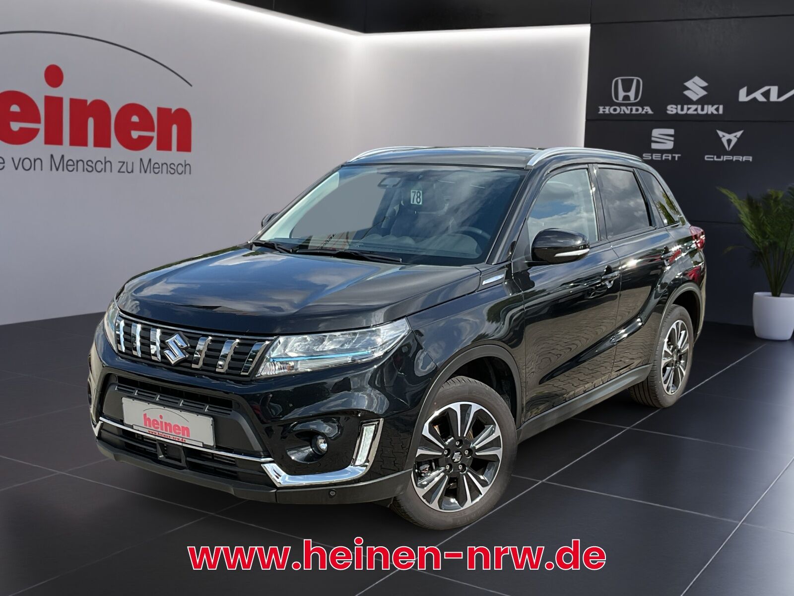 Suzuki VITARA 1.4 COMFORT ALLGRIP NAVI LED PANORAMA