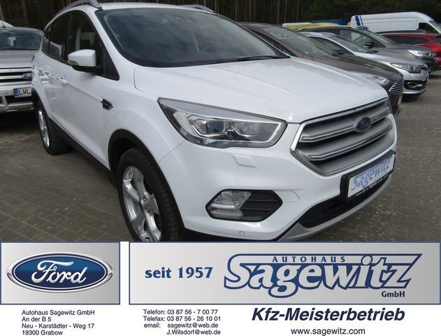 Ford Kuga 1.5 EcoBoost Titanium 4x2 SHZ Navi AHK