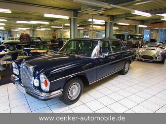Fahrzeug MERCEDES-BENZ 300 undefined