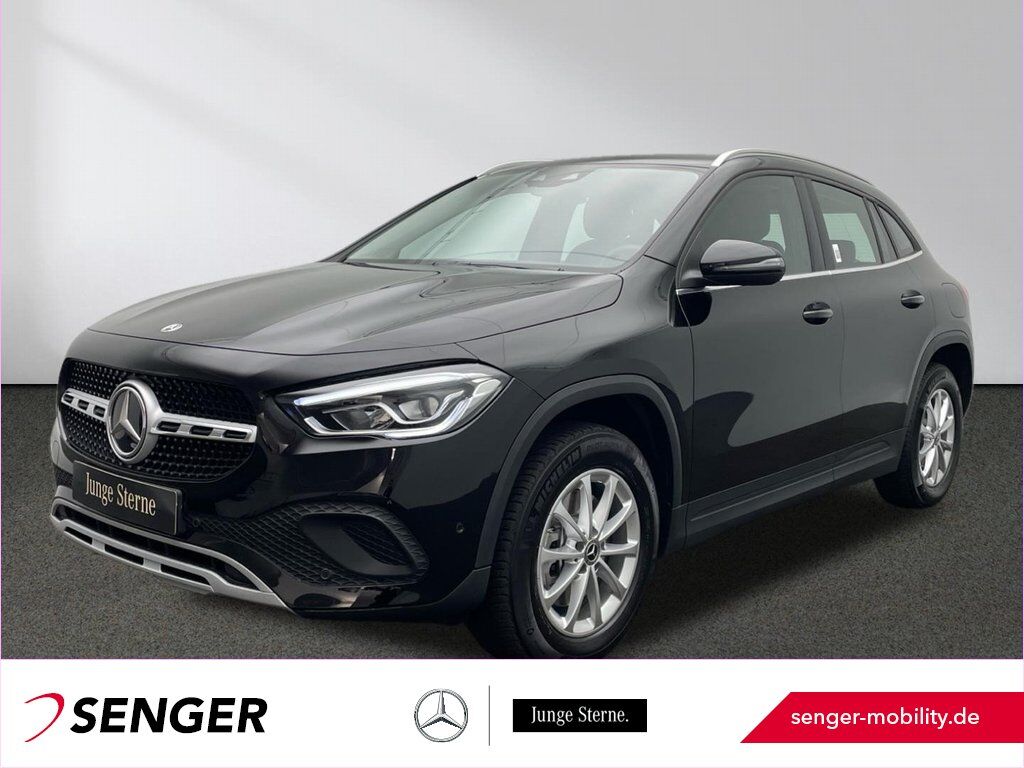Mercedes-Benz GLA 250 e Style LED E-Heckklappe Rückfahrkamera