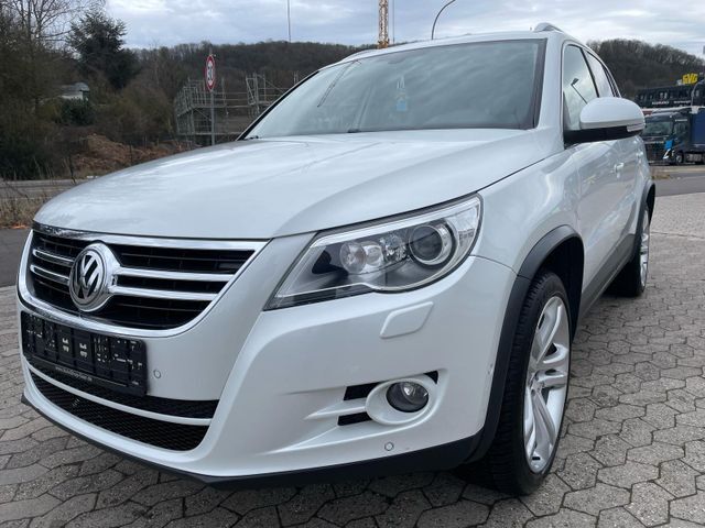 VW Tiguan Sport & Style 4Motion/KAMERA/NAVI/LEDER