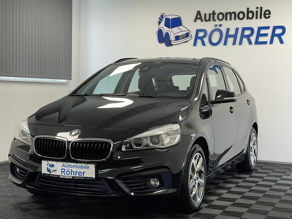 BMW 220 i Active Tourer Sport Line Navi Kamera AHK