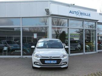 Fahrzeug HYUNDAI I20 undefined