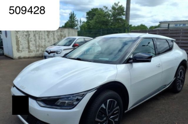 Kia EV6 LED Navi VLeder 19" ACC Kam Wärmepumpe SPUR