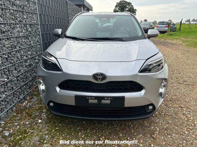 Toyota Yaris Cross 1.5 HEV APP ACC SHZ KAM ALU Aktio...