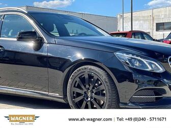 Fahrzeug MERCEDES-BENZ AVANTGARDE undefined