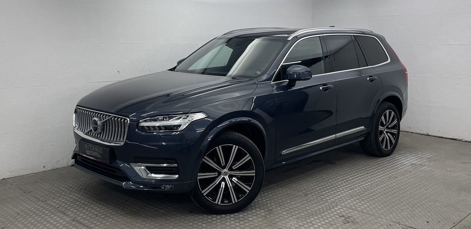VOLVO XC90 B5 INSCRIPTION AWD 7SITZ+AHK+STANDHZG+MEMO+